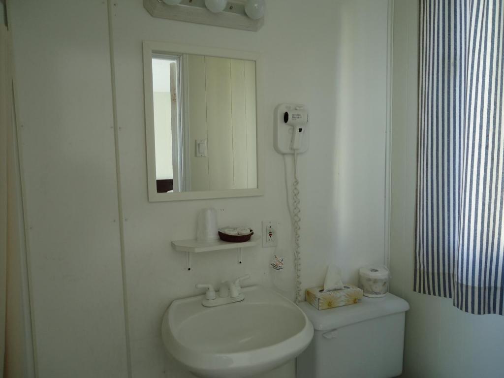 Hotel-Motel Baie-Ste-Catherine 외부 사진