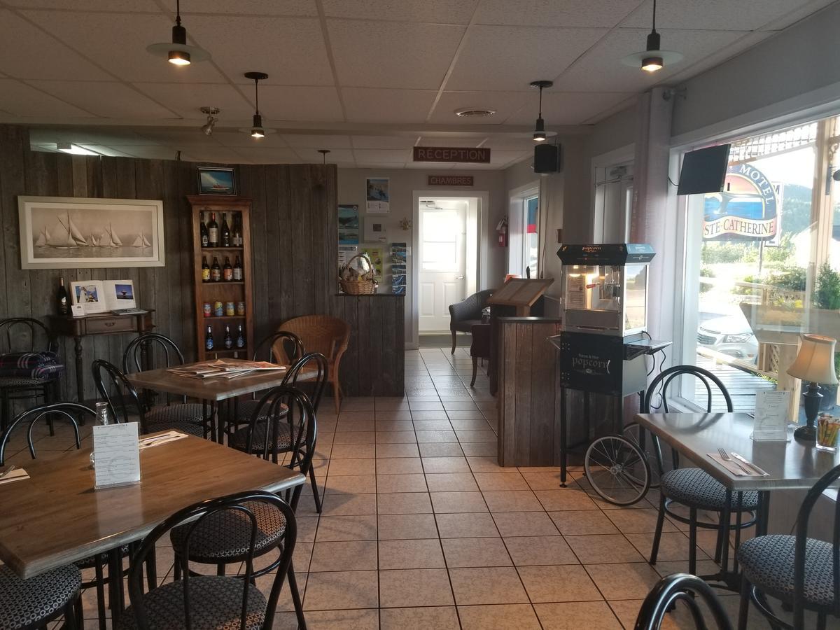 Hotel-Motel Baie-Ste-Catherine 외부 사진
